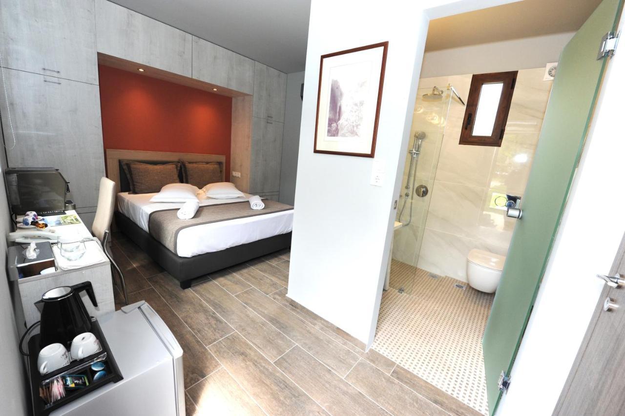 Camping & Bungalows Castle View Mystras Esterno foto